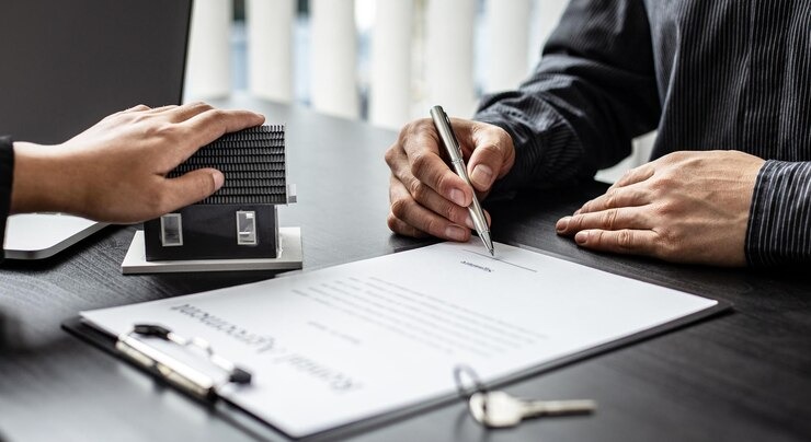 Real estate agent or sales manager has proposed terms and conditions to customers